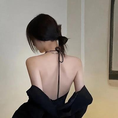 圣山村谜局